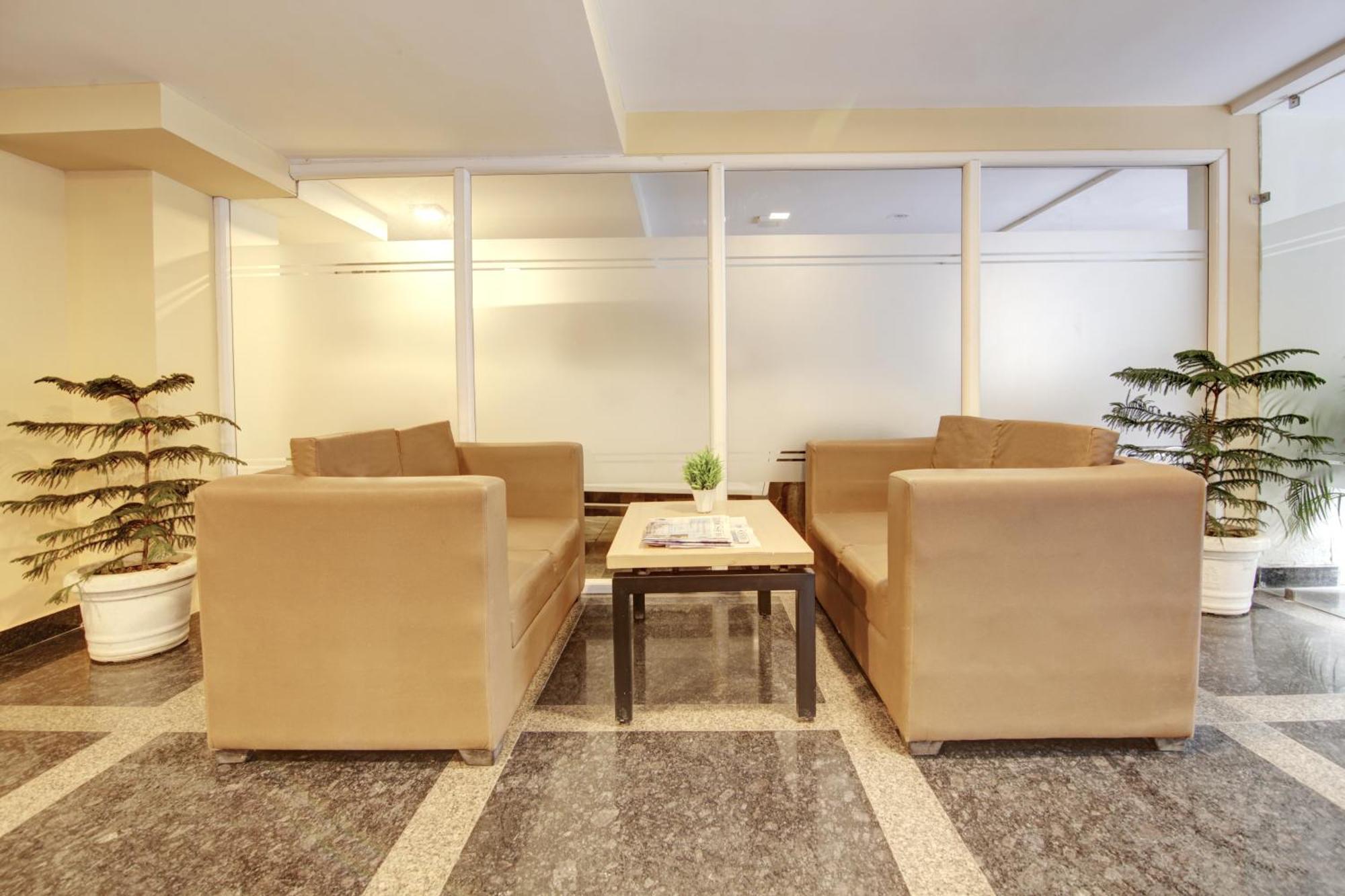 Limewood Stay - Executive Huda City Center Гургаон Екстериор снимка